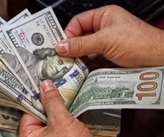 قبل فتح الأبواب.. ترقب لأسعار افتتاح الدولار في البنوك المصرية صباح اليوم